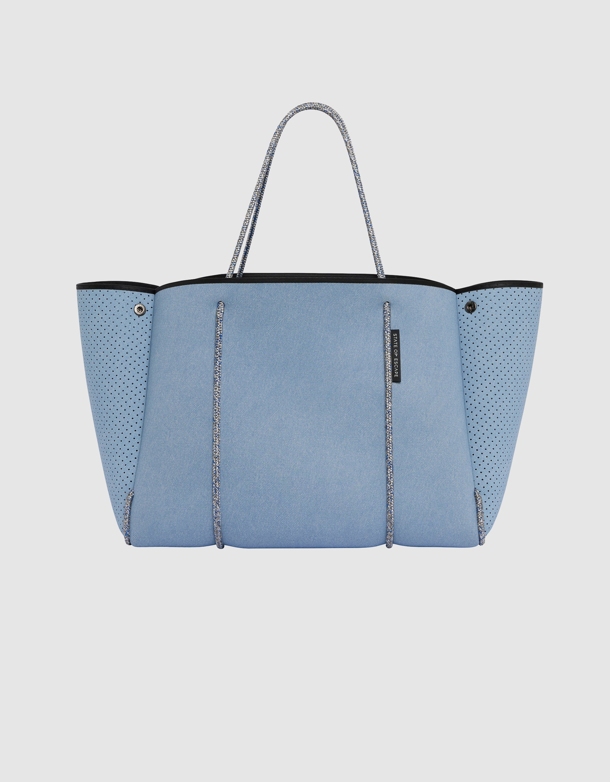 Escape tote in super fade denim – State of Escape