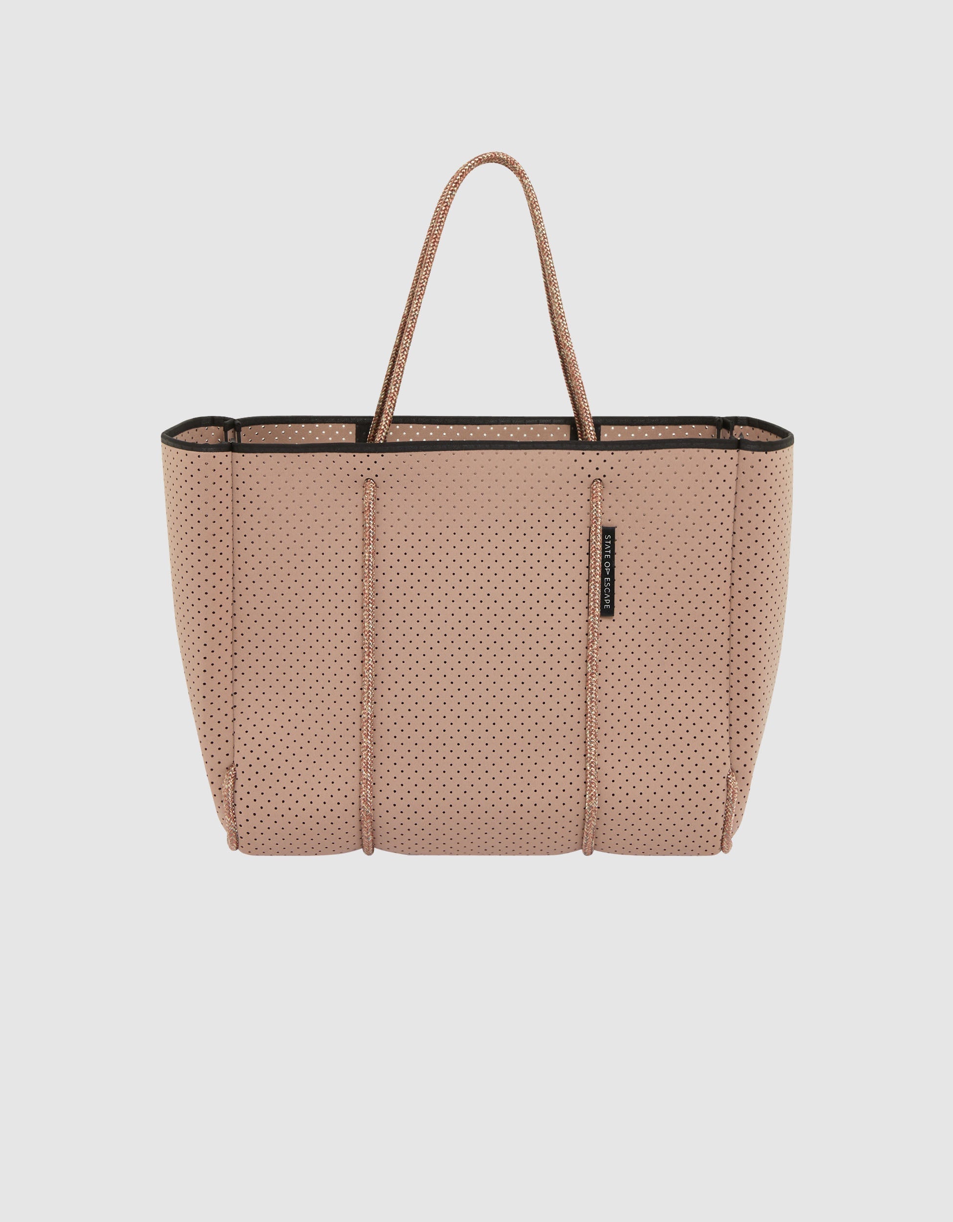 Flying Solo tote in husk – State of Escape