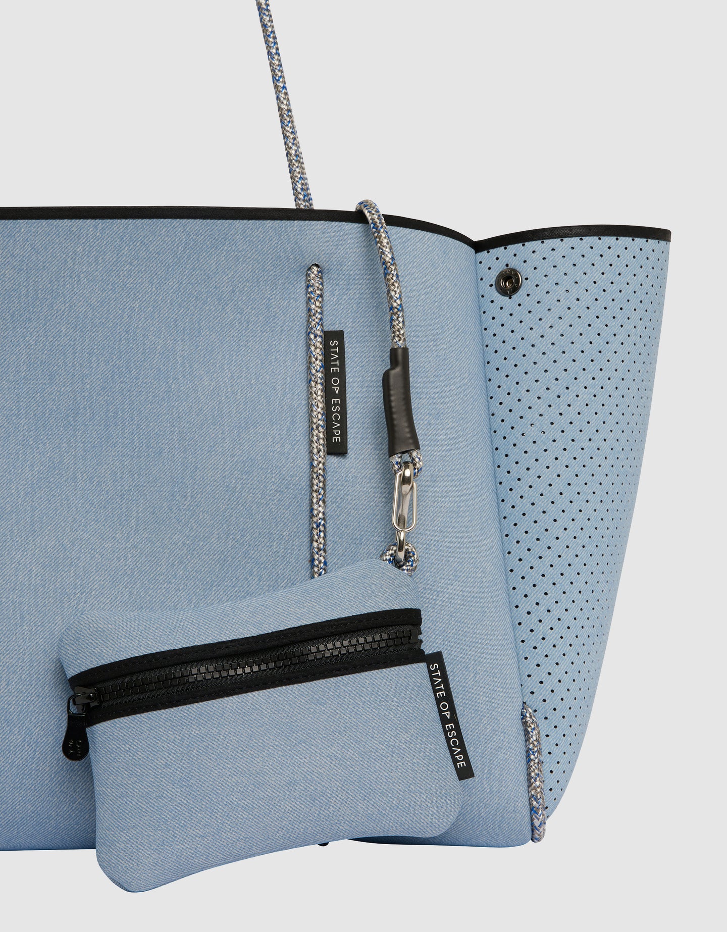 Escape tote in super fade denim – State of Escape