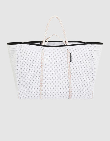 Odyssey tote in white – State of Escape