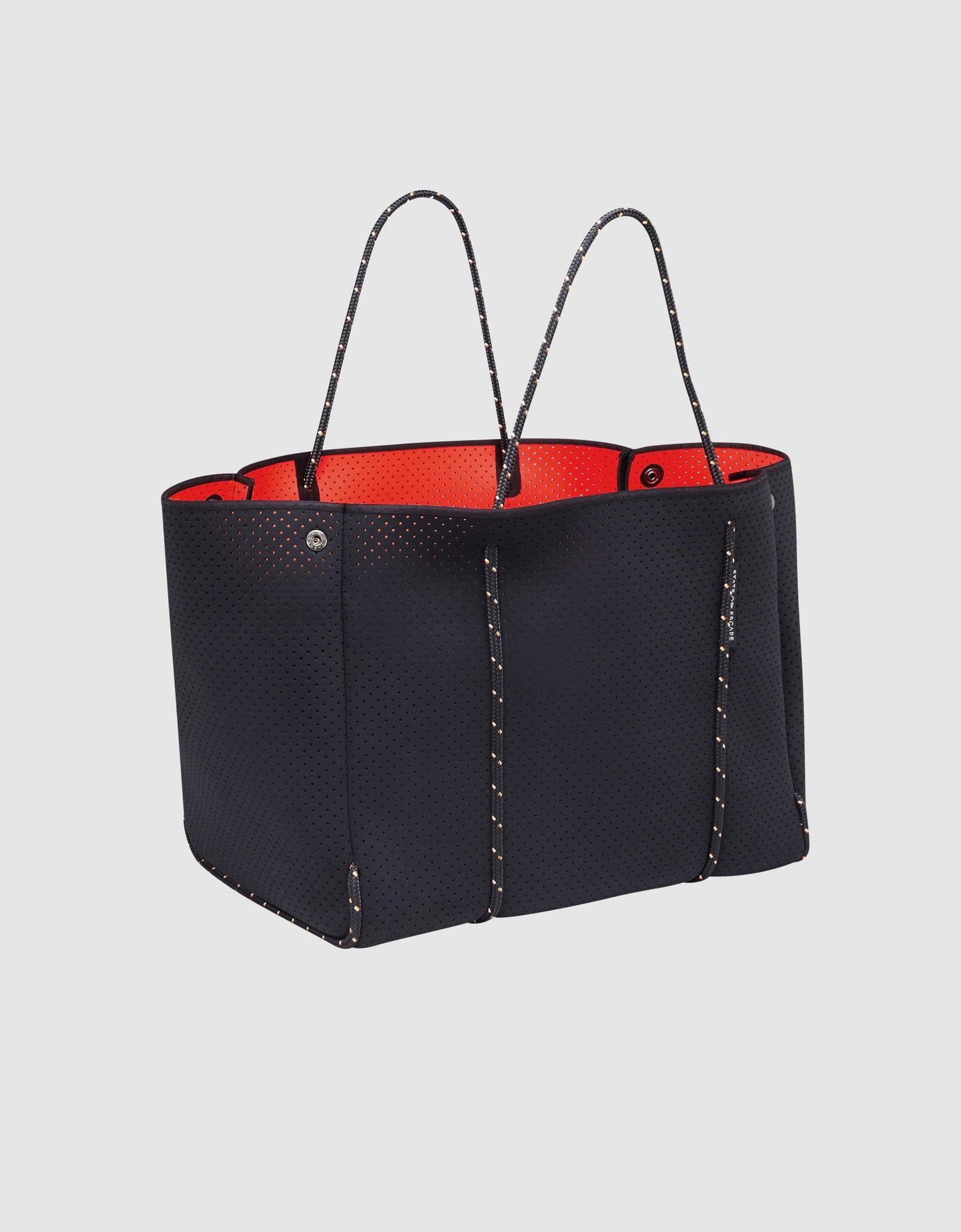 Escape™ tote | Black & Hot Coral Dual Tone – State of Escape