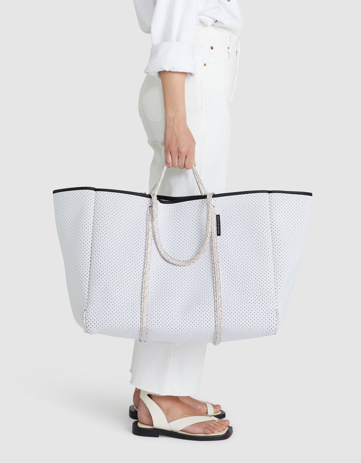 State of Escape Flying Solo Tote inWhite